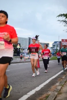 Runner Photo 1838104