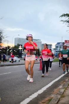 Runner Photo 1838108