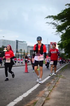 Runner Photo 1838167