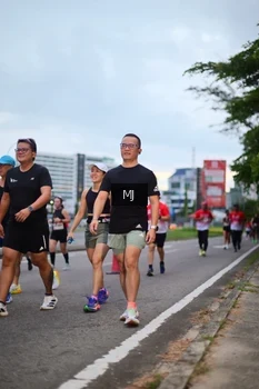 Runner Photo 1838218