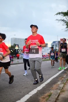 Runner Photo 1838253