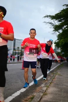 Runner Photo 1838301