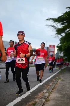 Runner Photo 1838335