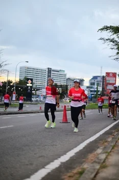Runner Photo 1838381