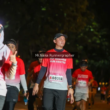 Runner Photo 1839419
