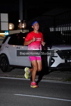 Runner Photo 1839718