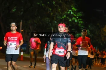 Runner Photo 1840365