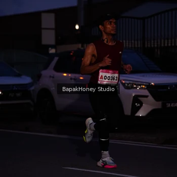 Runner Photo 1840470