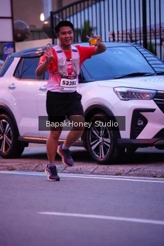 Runner Photo 1840547
