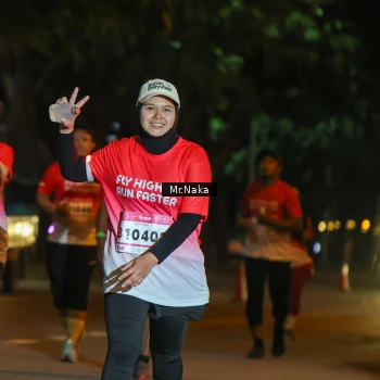 Runner Photo 1840828
