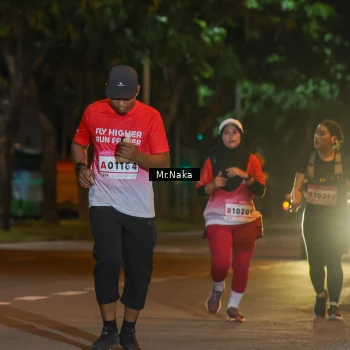 Runner Photo 1840837