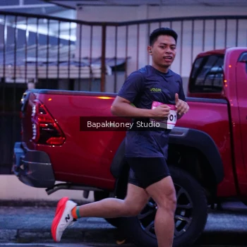 Runner Photo 1840839