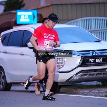 Runner Photo 1840915