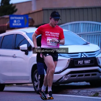 Runner Photo 1840917