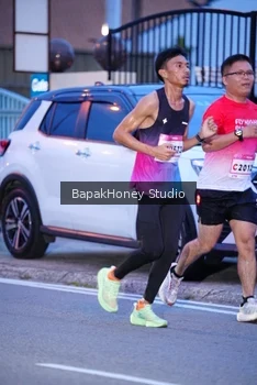 Runner Photo 1841127