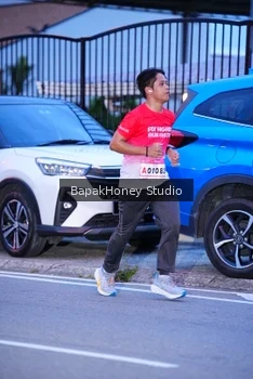 Runner Photo 1841143