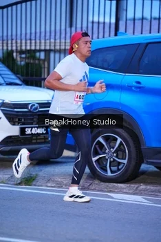 Runner Photo 1841150