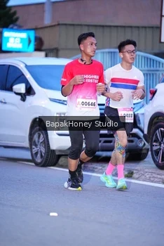 Runner Photo 1841162