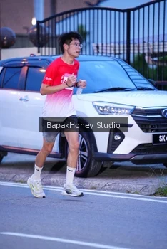 Runner Photo 1841214