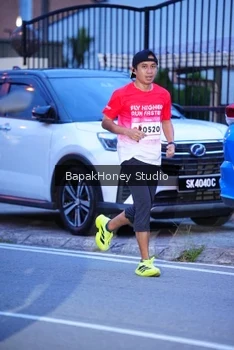 Runner Photo 1841230