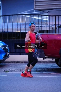 Runner Photo 1841280