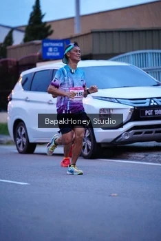 Runner Photo 1841445