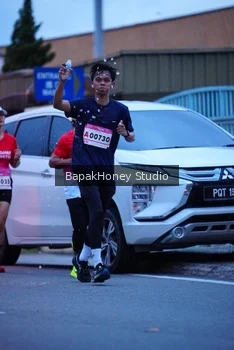 Runner Photo 1841480
