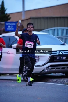 Runner Photo 1841488