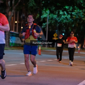Runner Photo 1841521