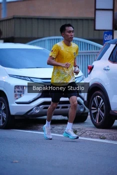Runner Photo 1841585