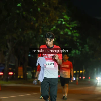 Runner Photo 1841589