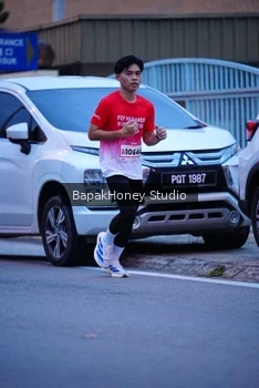 Runner Photo 1841612