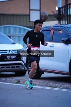 Runner Photo 1841654