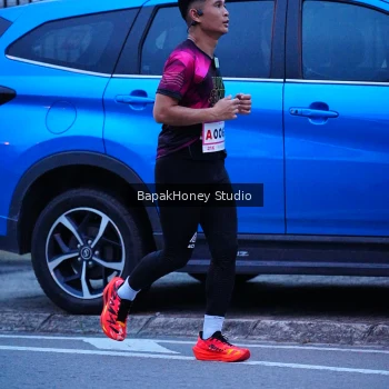 Runner Photo 1841681