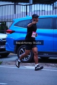 Runner Photo 1841699