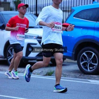 Runner Photo 1841707