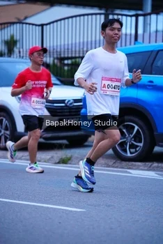 Runner Photo 1841712