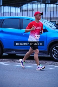 Runner Photo 1841729