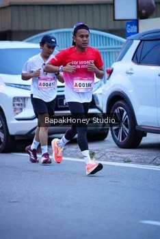 Runner Photo 1841748