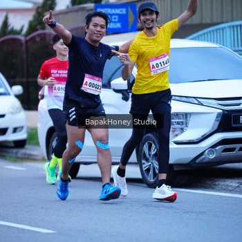 Runner Photo 1841806