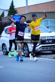 Runner Photo 1841817