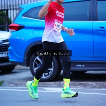 Runner Photo 1841825