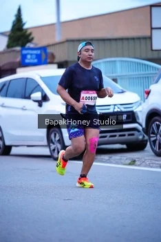 Runner Photo 1841856