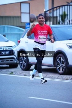 Runner Photo 1841874