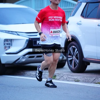 Runner Photo 1841934