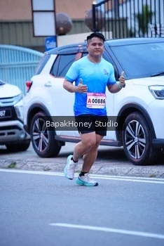 Runner Photo 1842022