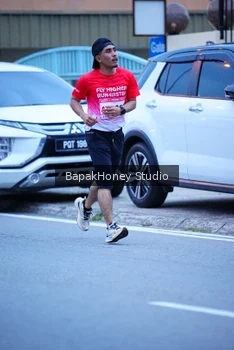 Runner Photo 1842134