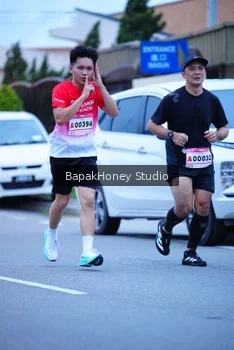 Runner Photo 1842162