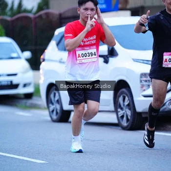 Runner Photo 1842164