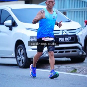 Runner Photo 1842192
